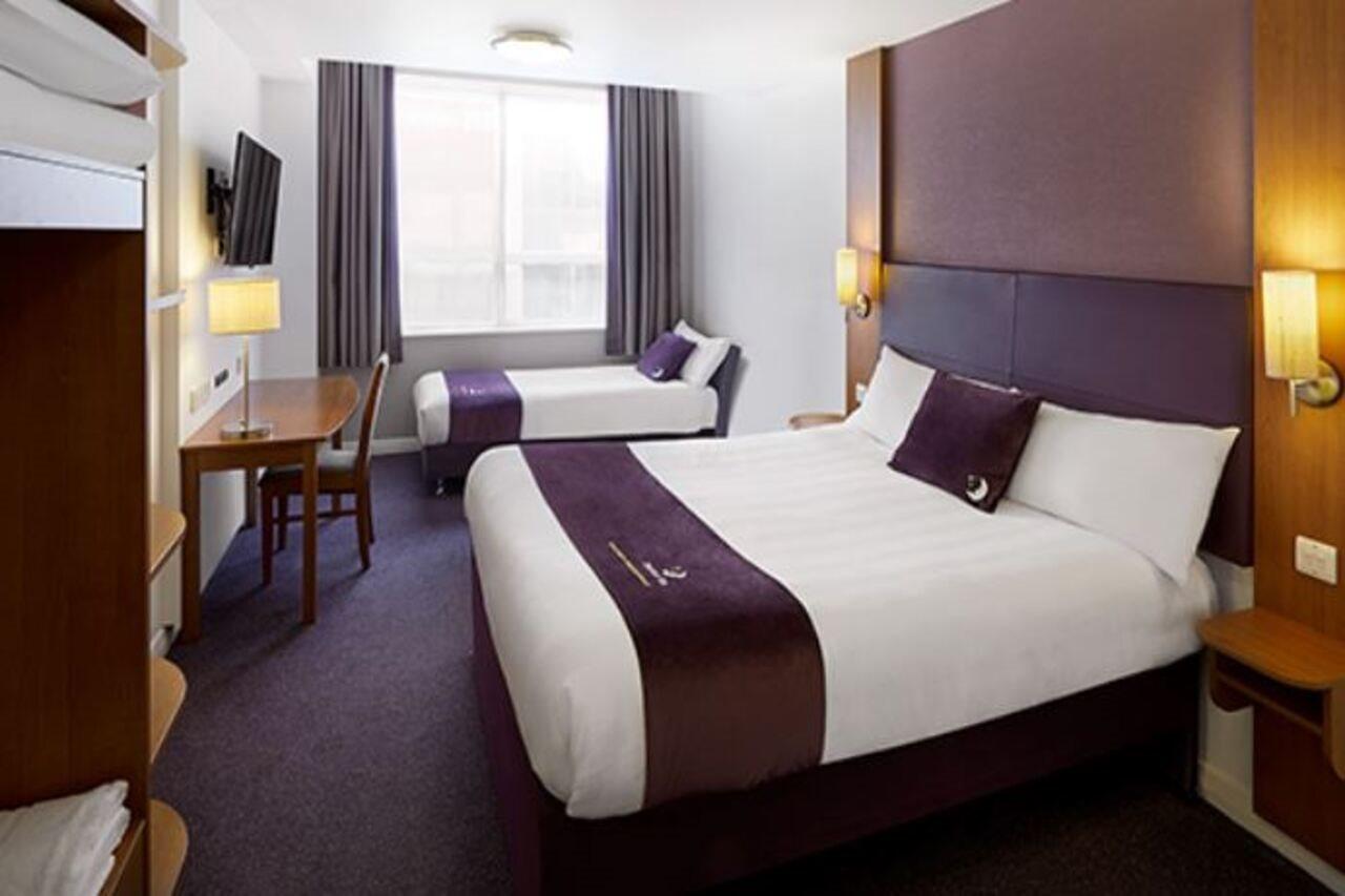 Premier Inn St. Neots Eksteriør bilde