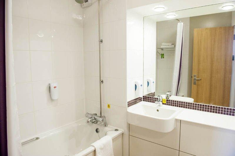 Premier Inn St. Neots Eksteriør bilde